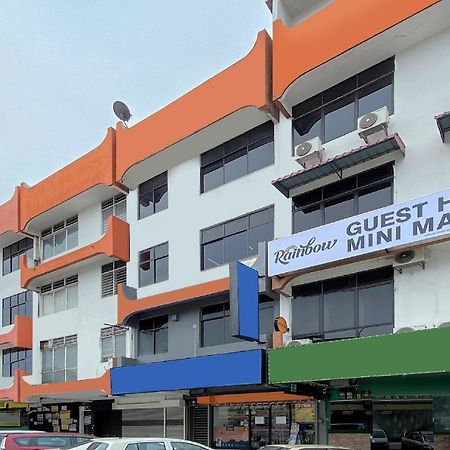 Spot On 90123 Rainbow Guest House جورج تاون المظهر الخارجي الصورة
