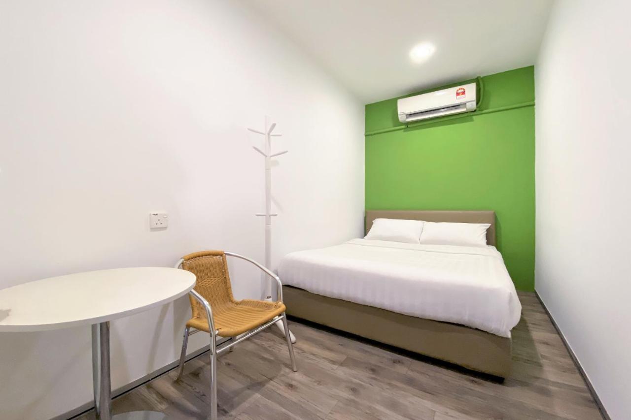 Spot On 90123 Rainbow Guest House جورج تاون المظهر الخارجي الصورة